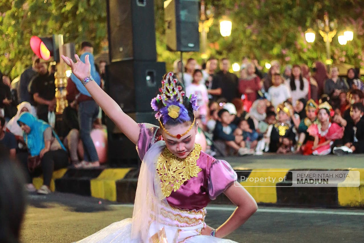 Tinjau Spectra Night, Plt Wali Kota: Ini Adalah Tempat Ajang Show Kreativitas