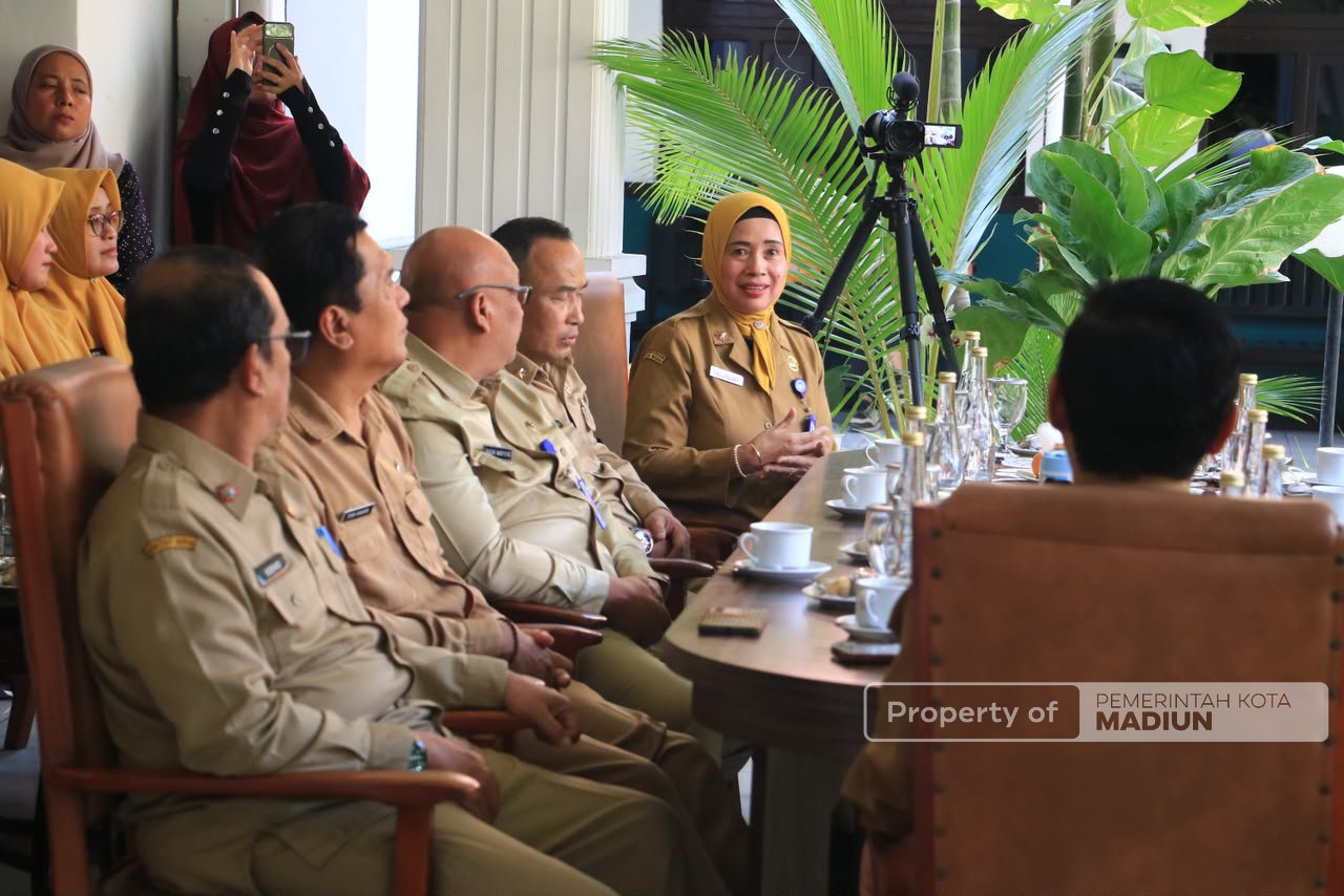 Perkuat Pembangunan dari Bawah, Plt Wali Kota Dorong Akademisi Turun ke Kelurahan