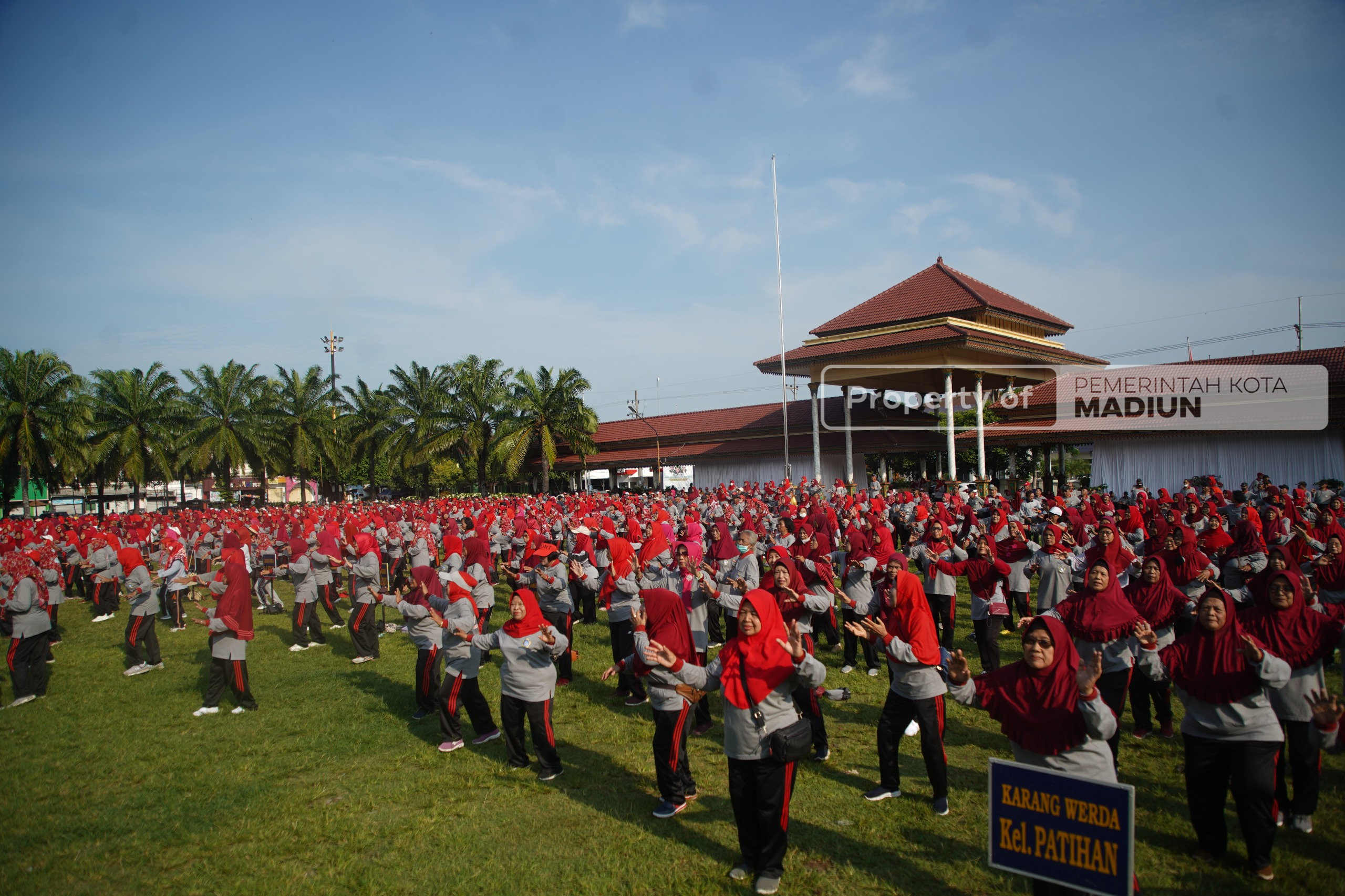 Upaya Tingkatkan Angka Harapan Hidup, Wali Kota Harap Senam Lansia Terus Digelorakan