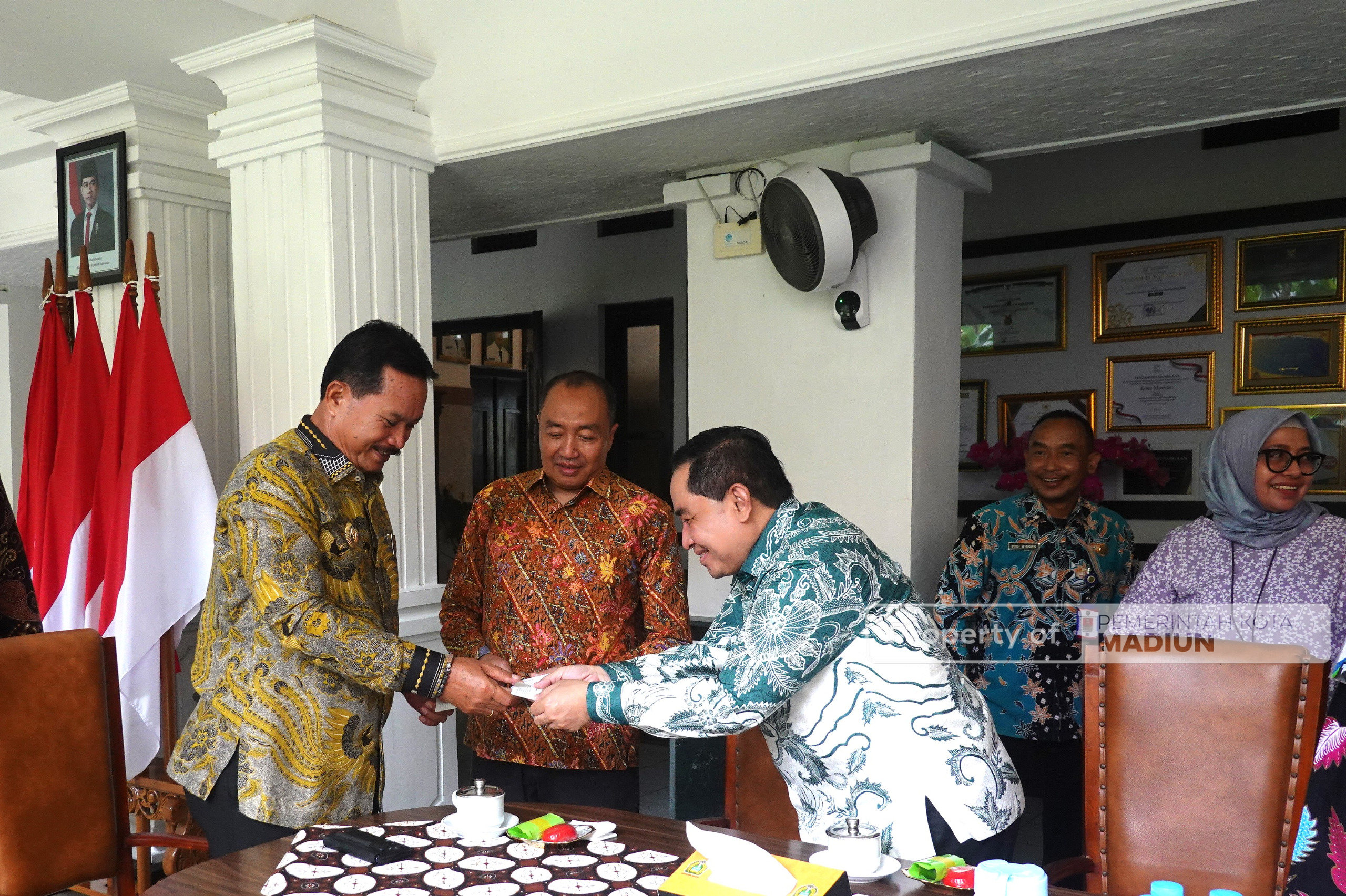 Terima Audiensi BPJS Ketenagakerjaan, Wali Kota Madiun Perkuat Sinergi demi Kesejahteraan Masyarakat