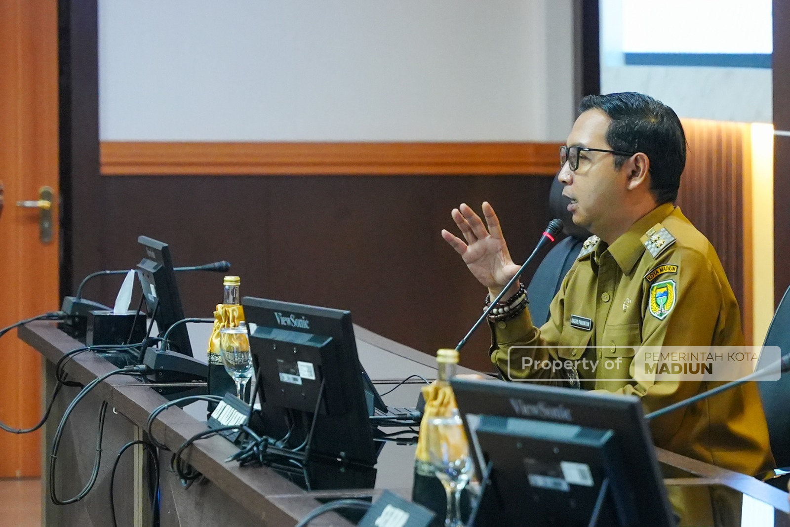 Rapat Dinas Pejabat, Plt Wali Kota Madiun Tekankan Penyelesaian Masalah di Lapangan