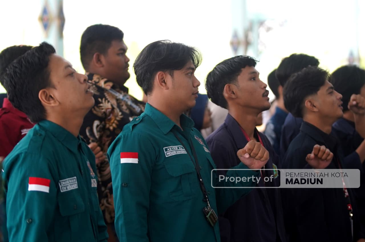 Hadiri Rakerwil BEM-SI Jawa Timur, Wagub Emil: Pemerintah Selalu Terbuka Mendengarkan Suara Mahasiswa