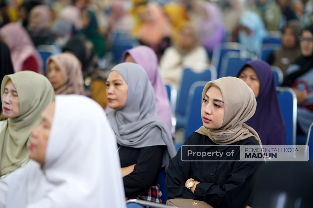 Jadi Narasumber Parenting, Wali Kota Madiun: Jangan Sampai Masa Depan Anak Jadi Korban!
