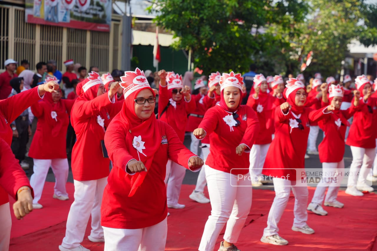 Wali Kota Madiun Hadiri Carnaval Kemerdekaan, Dorong Warga Tingkatkan Kreativitas dan Kesejahteraan