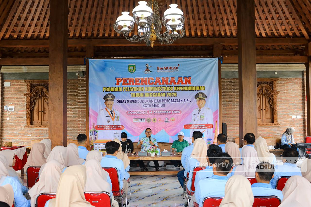 Perkuat Kualitas Pelayanan Publik, Wali Kota Gelar Pembinaan bagi Aparatur dan Pekerja Lapangan