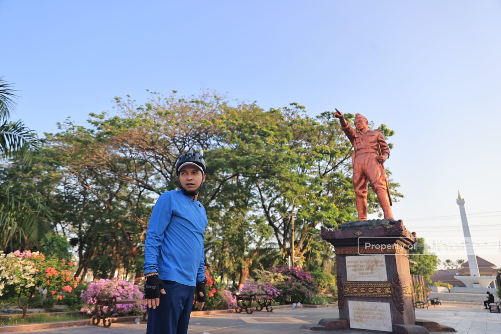Plt Wali Kota Gowes Cek Fasum Lagi, Alun-alun Hingga Makam Eyang Suro Bakal Tersentuh Pembangunan