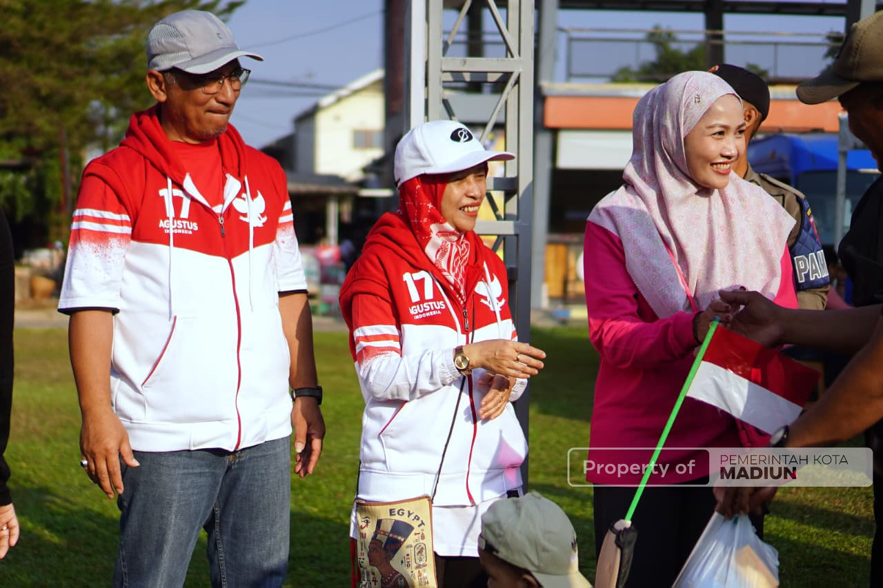 Plt Wali Kota Madiun Hadiri Blusukan Kampung Bangkit, Warga Gulun Antusias Ikuti Jalan Santai