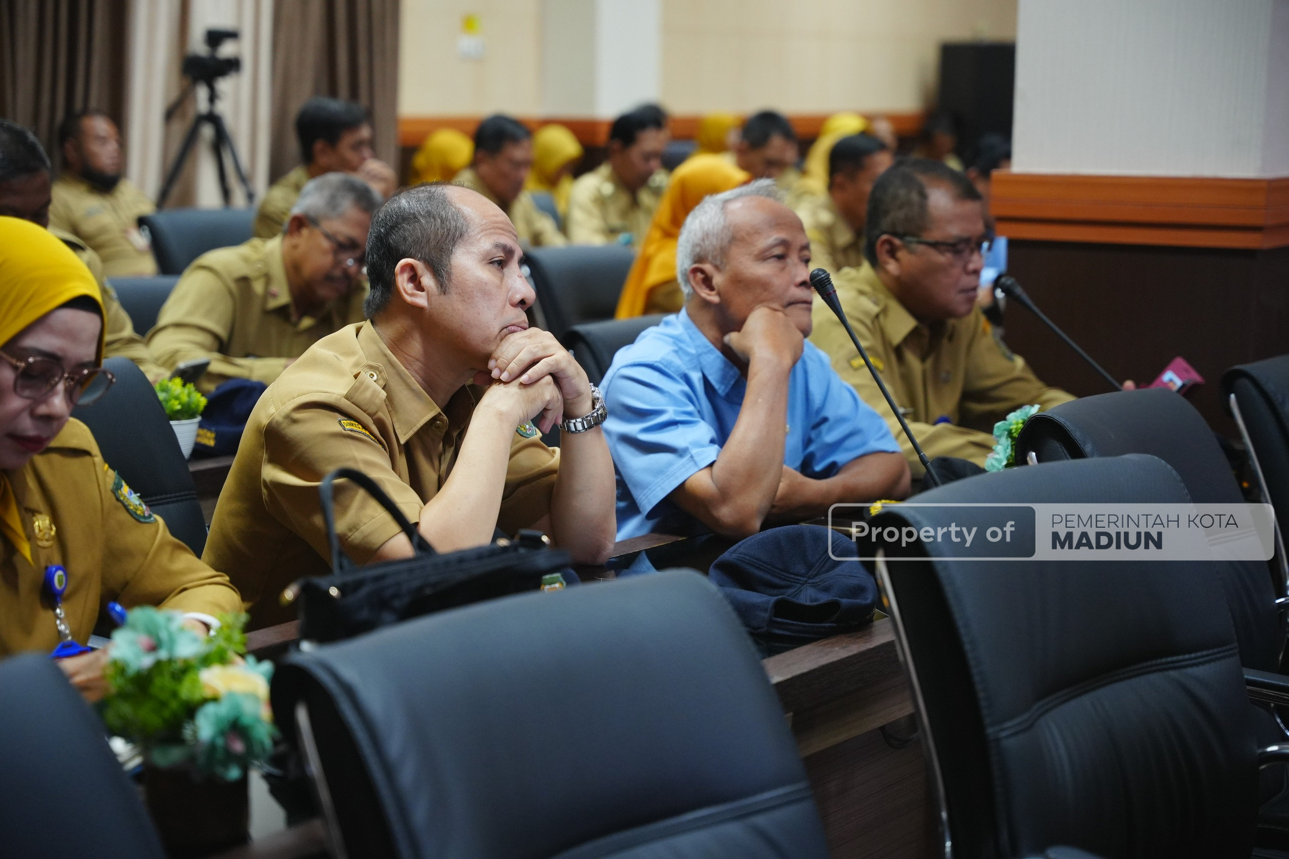 Rapat Dinas Pejabat, Plt Wali Kota Madiun Tekankan Penyelesaian Masalah di Lapangan