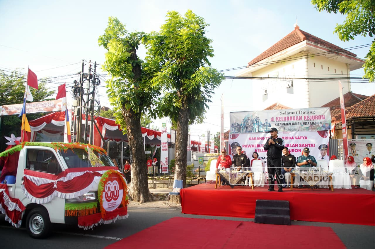 Pawai Budaya Kelurahan Kejuron Semarak, Wali Kota Maidi Tekankan Kekompakan sebagai Kekuatan Kota Pendekar