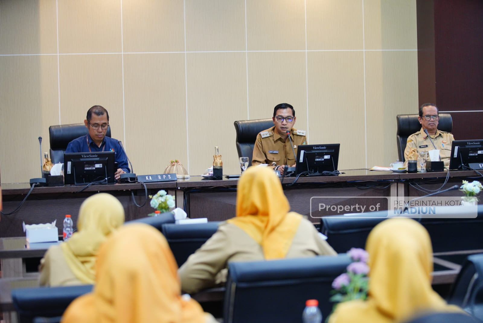 Plt Wali Kota Madiun Tekankan Penguatan Data Kelurahan dalam Rakor WBR dan Pemutakhiran DTSEN