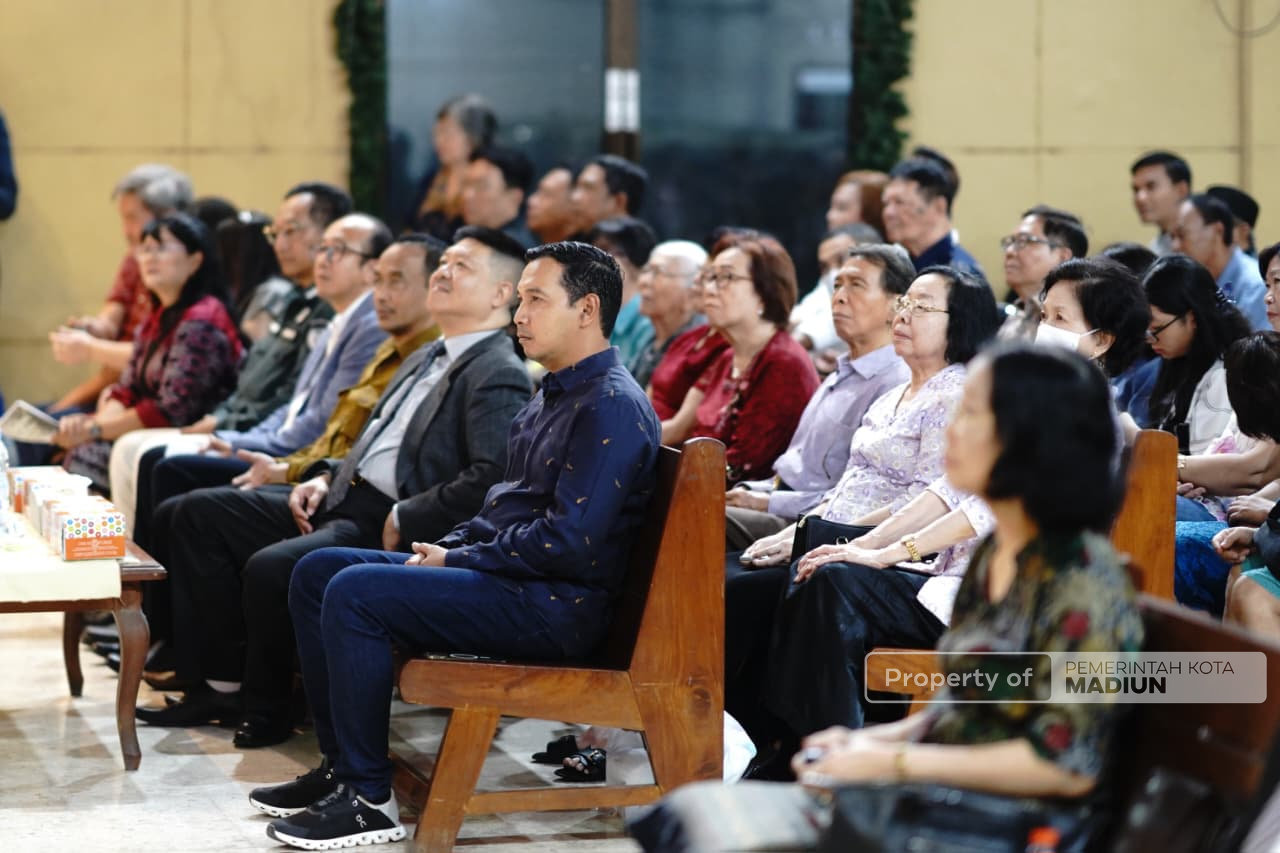 Pastikan Perayaan Natal Aman dan Damai, Wali Kota Madiun Tinjau Pelaksanaan Disejumlah Gereja