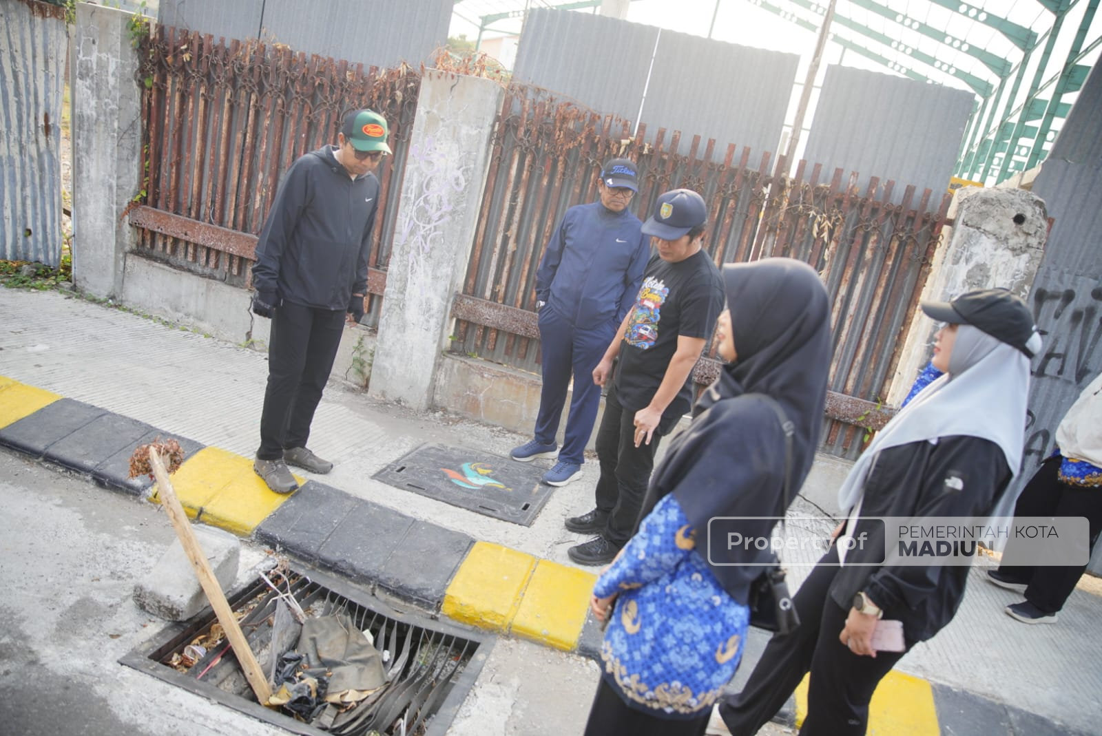 Tak Sekadar Gowes, Plt Wali Kota Temukan Persoalan dan Selesaikan di Tempat
