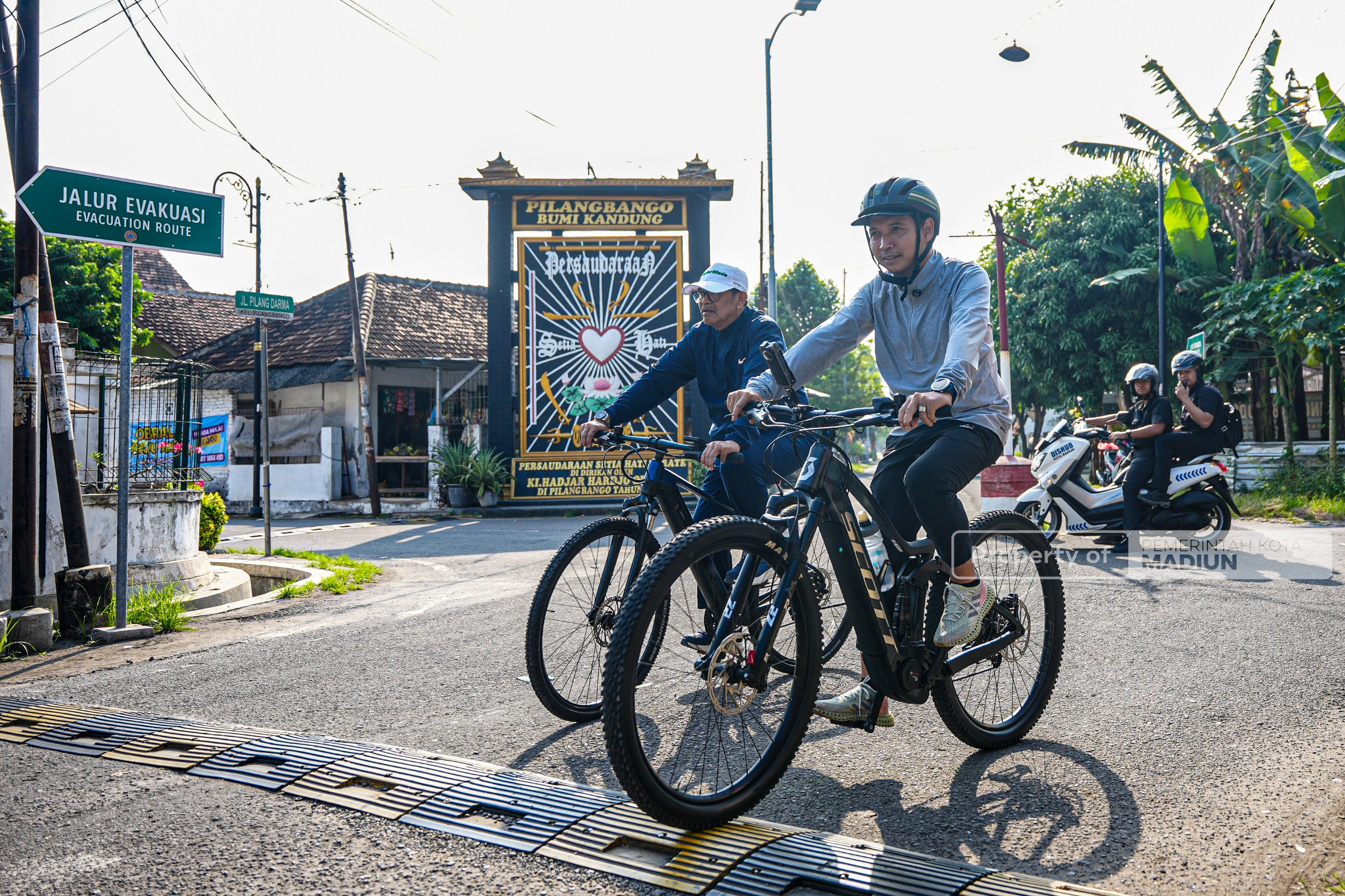 Gowes Bareng OPD, Plt Wali Kota Madiun Bidik Penataan Pasar hingga Wisata Ziarah