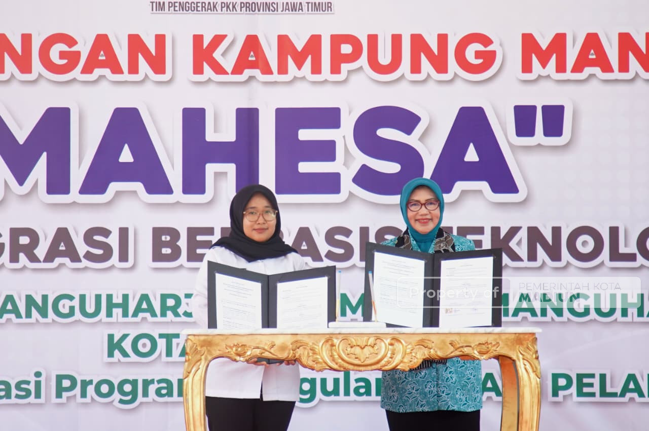Hadiri Pencanangan Kampung Mandiri Mahesa Terintegrasi Berbasis Teknologi, Arumi: Perubahan dan Peningkatan Luar Biasa!