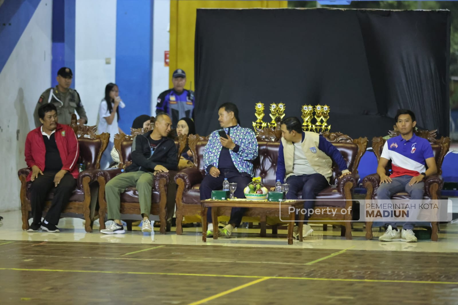 Tutup Junior Basket Vaganza di GOR Wilis, Wali Kota Harap Pembinaan Atlet Muda Berkelanjutan