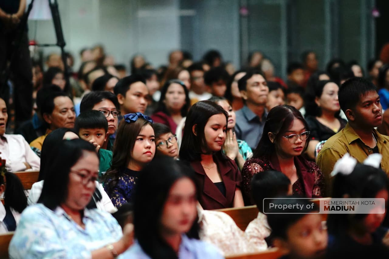 Pastikan Perayaan Natal Aman dan Damai, Wali Kota Madiun Tinjau Pelaksanaan Disejumlah Gereja