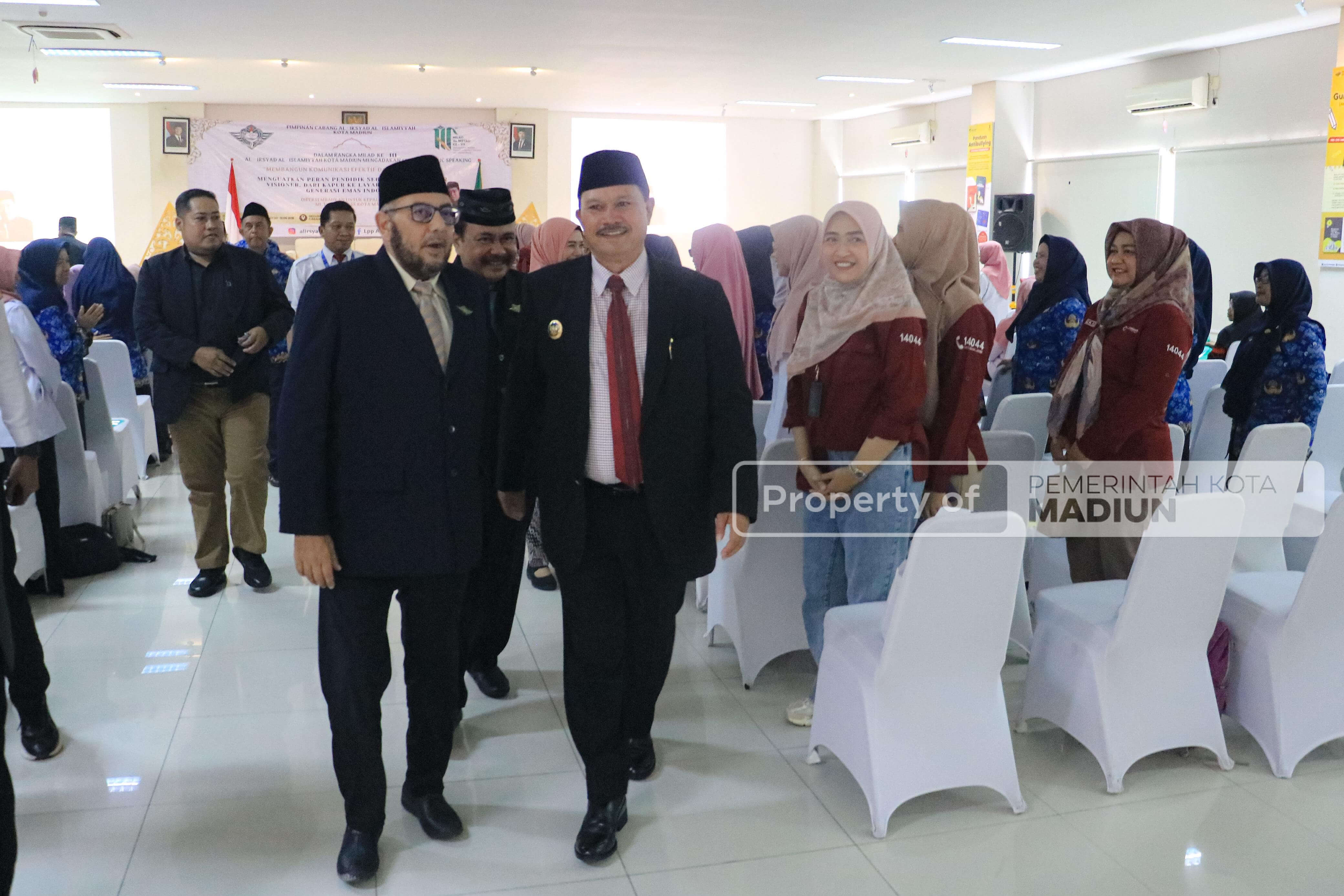 Wali Kota Maidi Buka Seminar Milad ke-111 Al-Irsyad, Harap Pendidik Jadi Komunikator Visioner