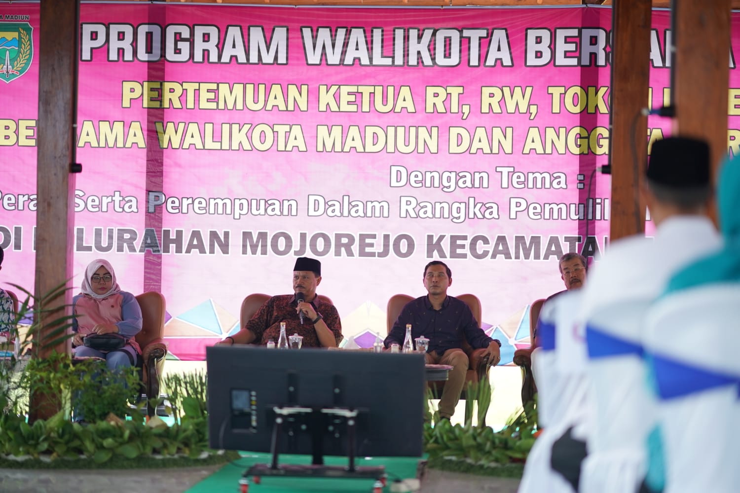 Keliling Tiga Kelurahan, Wali Kota Hadiri Pertemuan Dengan Perwakilan Organisasi Masyarakat Dan DPRD